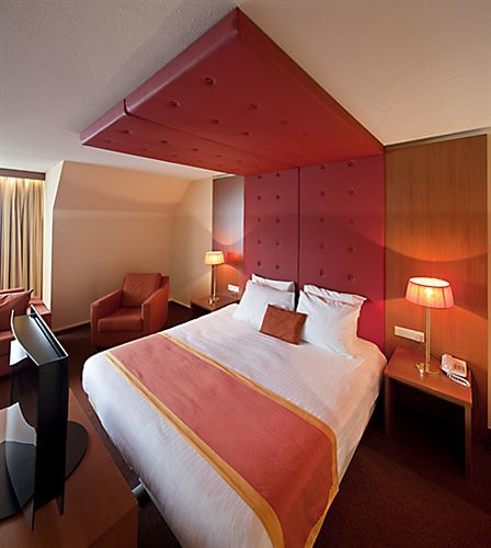 Hotel Der Valk Hilversum/ De Witte Bergen 4*